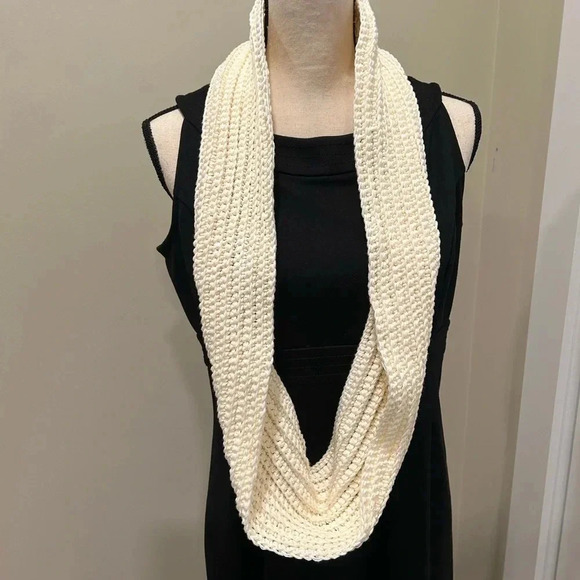 Handmade Infinity Crochet Scarf - Picture 4 of 7
